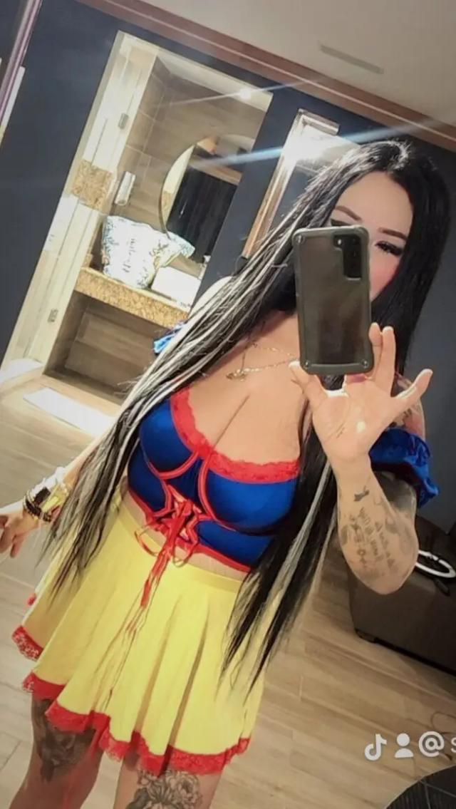DIOSA TETONA💋