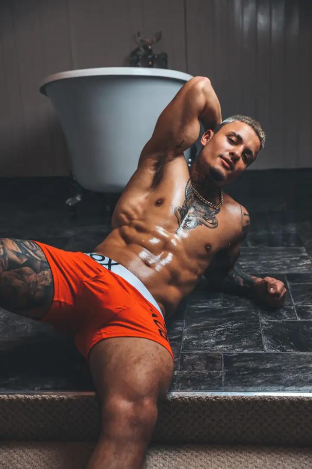 Tattooedtarzan