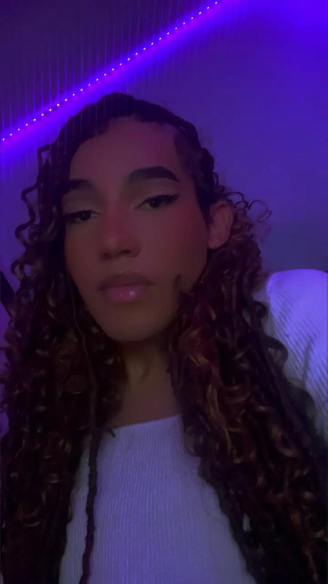 Dreamgirl MG